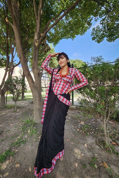 NEPALI DHAKA CORSET BORDER SAREE : Cotton - Traditional Alley